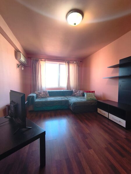 Aparatorii Patriei -Apartament 3 Camere - 75 mp - 600 EUR