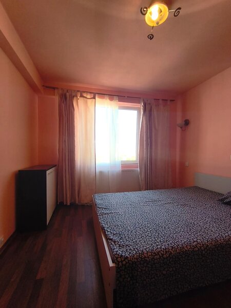 Aparatorii Patriei -Apartament 3 Camere - 75 mp - 600 EUR
